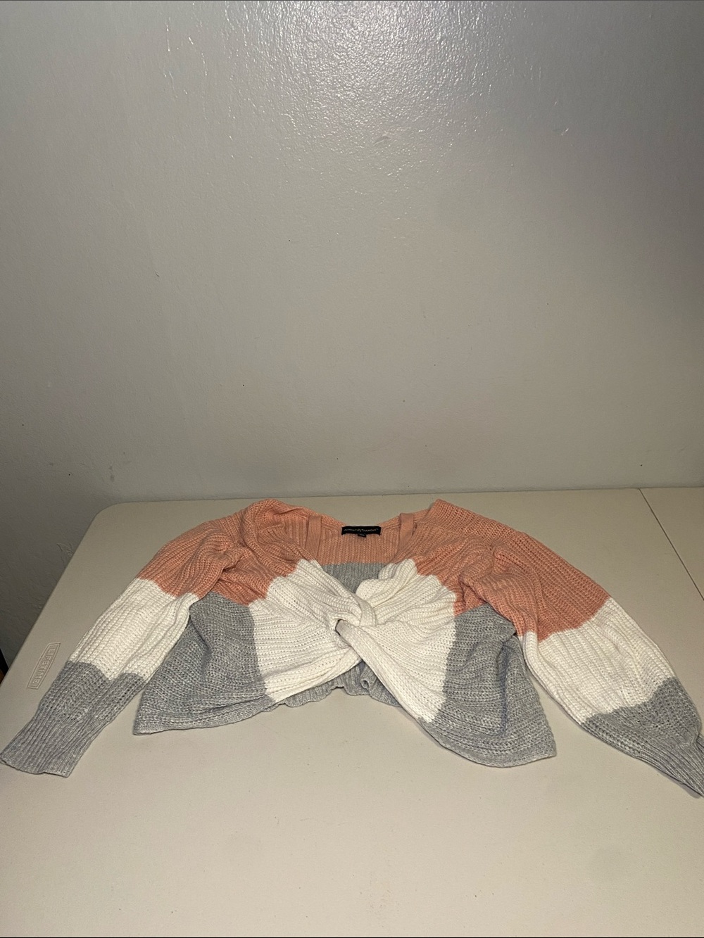 Almost Famous Colorblock Twist-Front Sweater - Peach, White, Gray